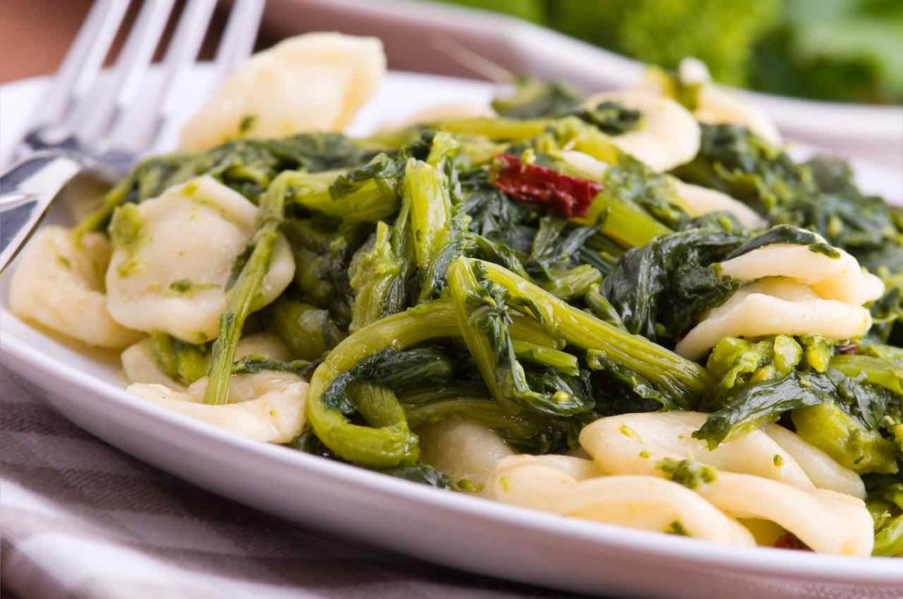 Orecchiette e cime di rapa - Gustorotondo Italian food boutique - I migliori cibi artigianali d'Italia - Best Italian food online