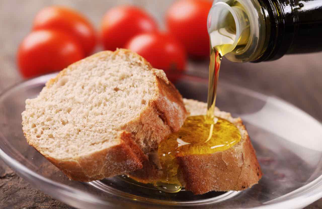 olio extravergine di oliva italiano - Gustorotondo Italian food boutique - I migliori cibi online - Best Italian food online - spesa online